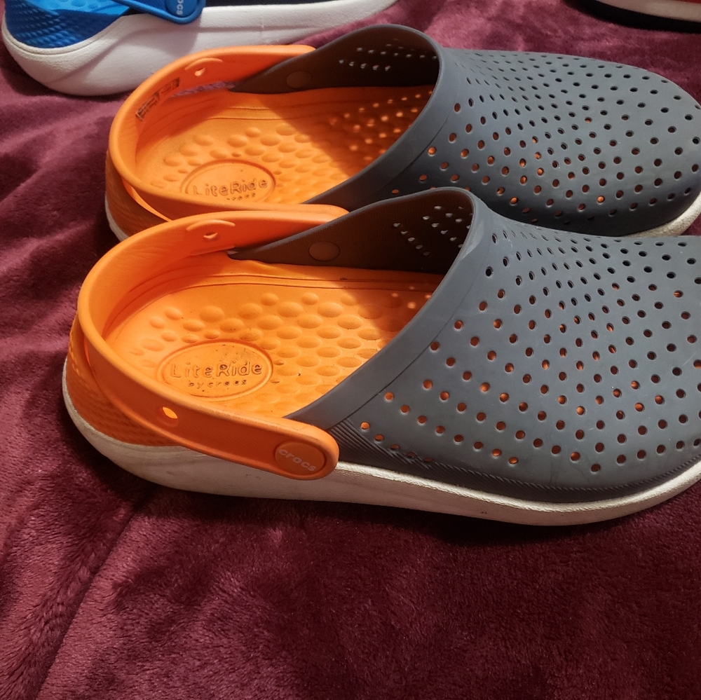 Crocs